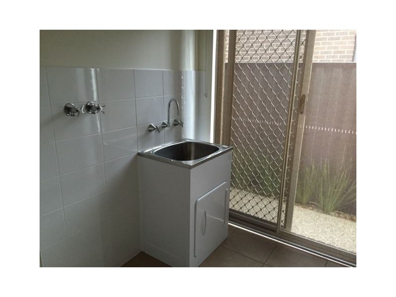 7 Appaloosa Grove, Clyde North VIC 3978