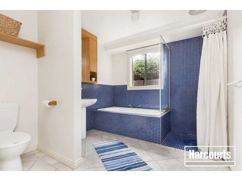 2/2 Southbourne Avenue, Dandenong South VIC 3175