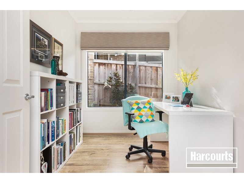 49 Glenview Rise, Berwick VIC 3806