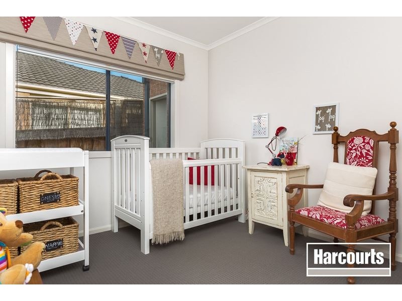 49 Glenview Rise, Berwick VIC 3806