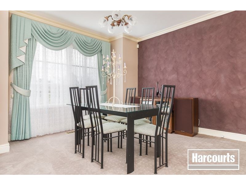 21 Murndal Court, Berwick VIC 3806