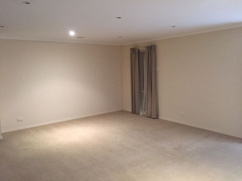 13 Hartsmere Drive, Berwick VIC 3806