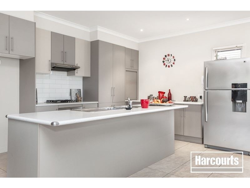 7 Brookfield Court, Berwick VIC 3806