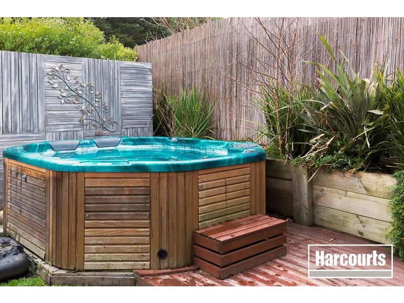 7 Brookfield Court, Berwick VIC 3806