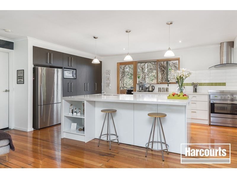 34 Vernon Road, Beaconsfield VIC 3807