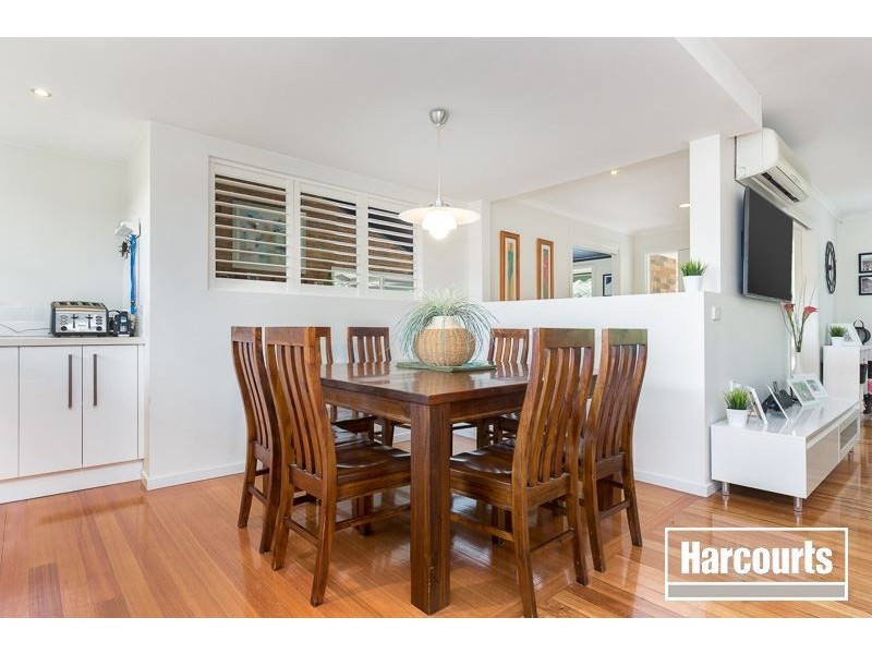 34 Vernon Road, Beaconsfield VIC 3807