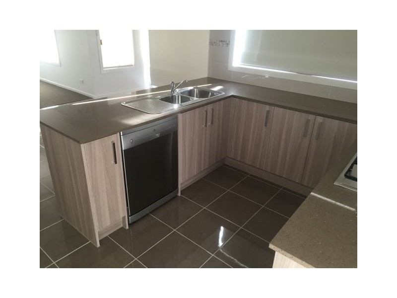 6/19 Cotswold Crescent, Officer VIC 3809