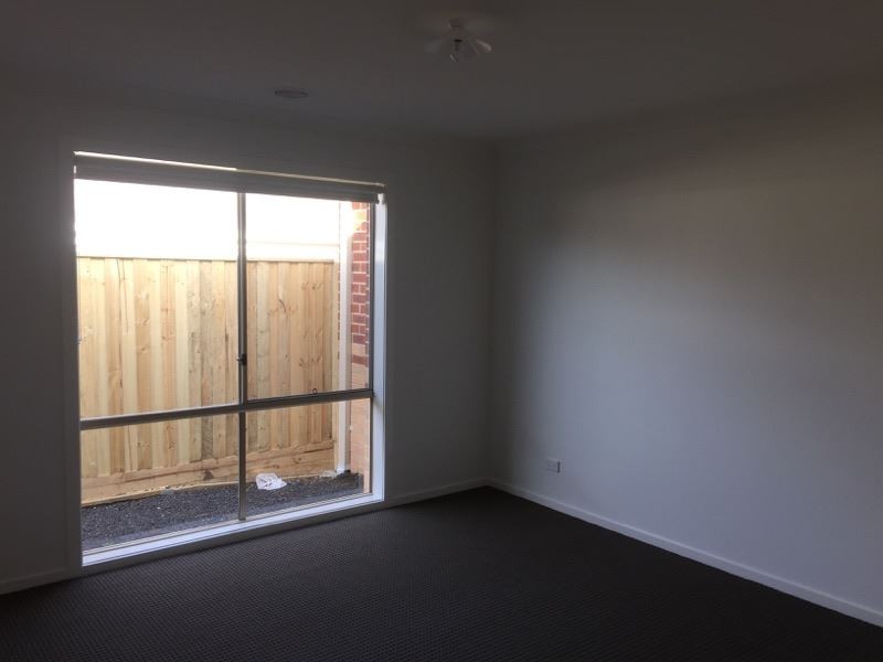 6/19 Cotswold Crescent, Officer VIC 3809