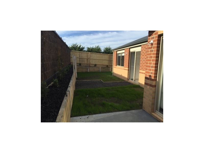 6/19 Cotswold Crescent, Officer VIC 3809