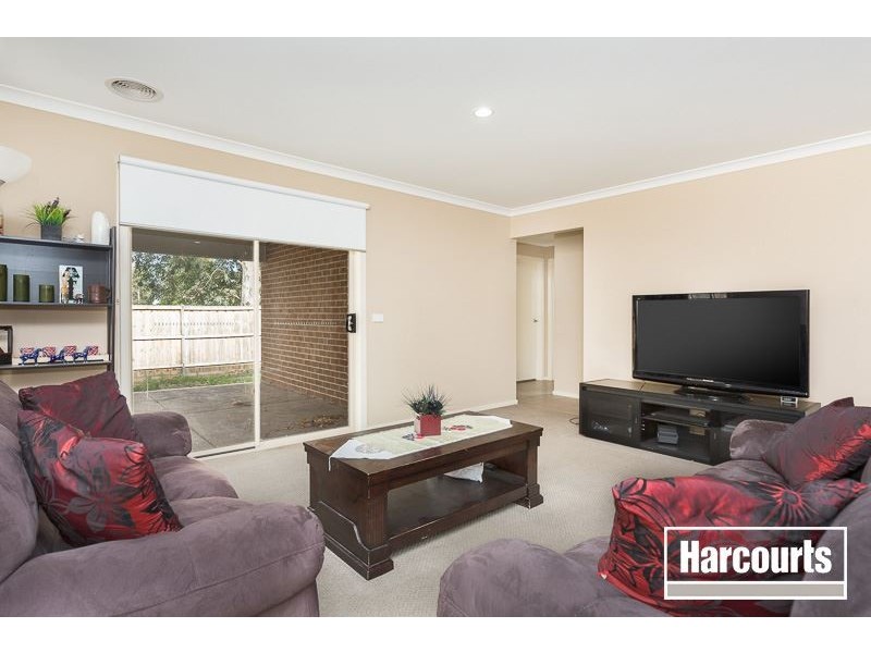 2 Cranbrook Circuit, Officer VIC 3809