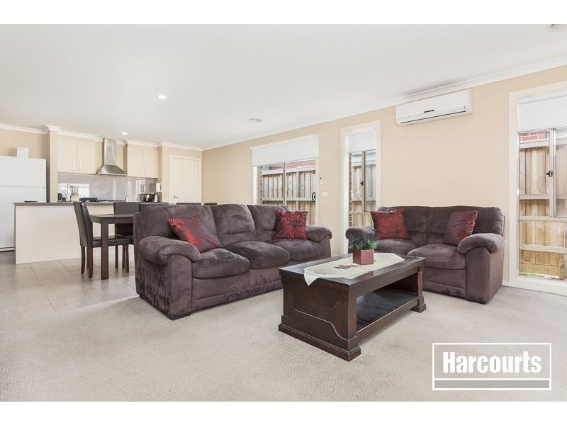 2 Cranbrook Circuit, Officer VIC 3809