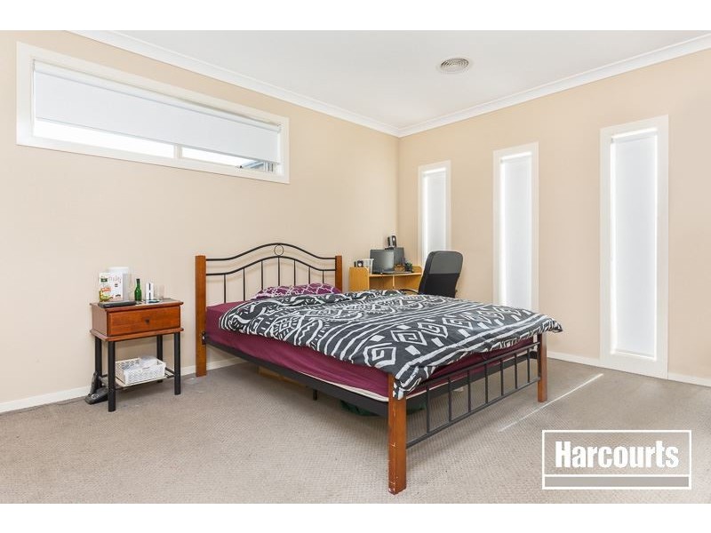 2 Cranbrook Circuit, Officer VIC 3809