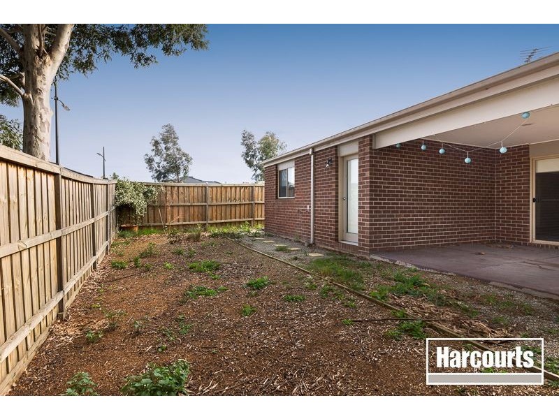 2 Cranbrook Circuit, Officer VIC 3809