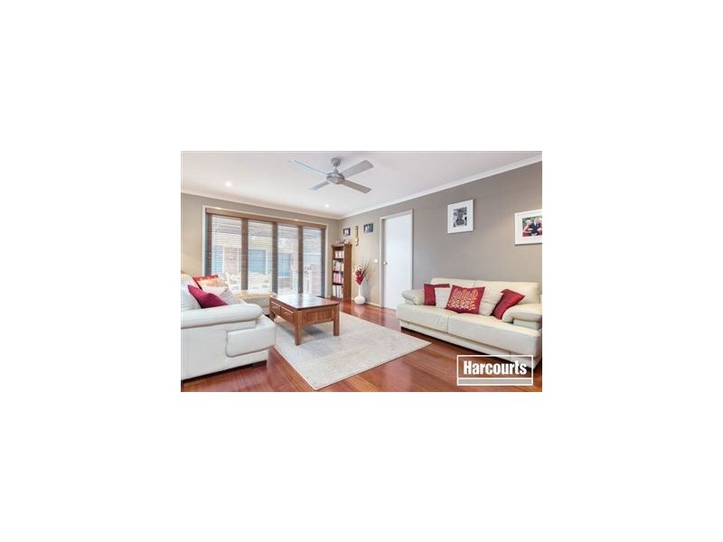 6 Mahogany Avenue, Berwick VIC 3806