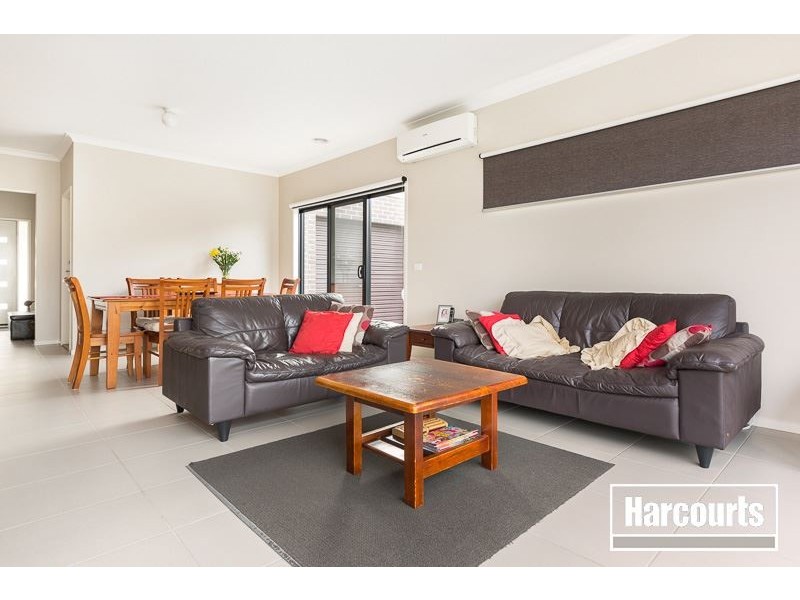 88 Arena Parade, Officer VIC 3809