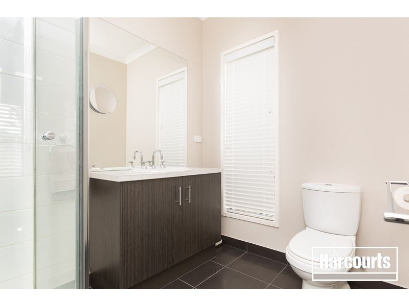 88 Arena Parade, Officer VIC 3809