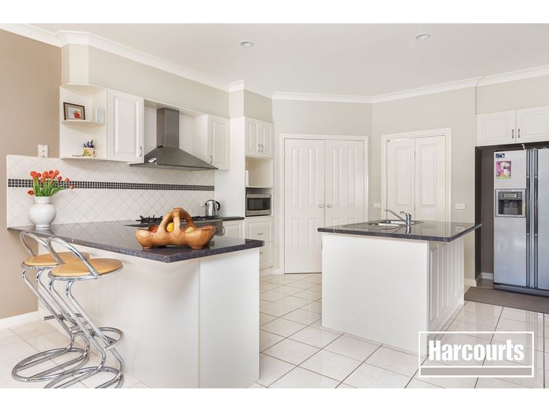 28 Piermont Drive, Berwick VIC 3806