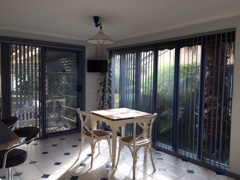 6 Valley View Crescent, Berwick VIC 3806