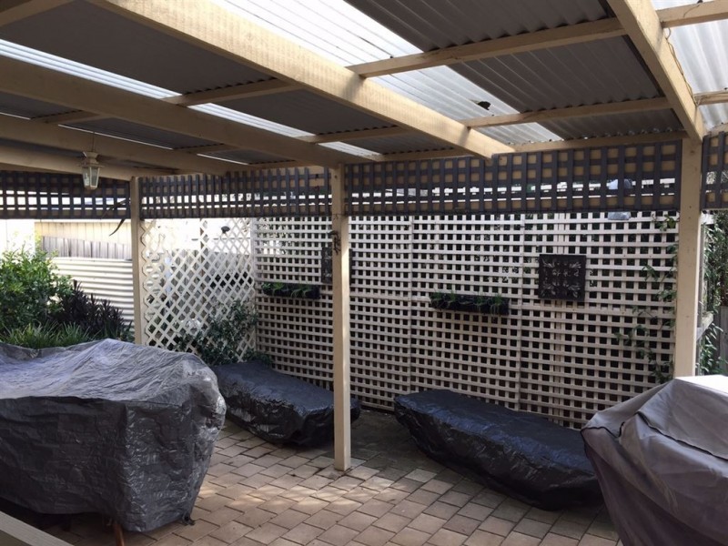 6 Valley View Crescent, Berwick VIC 3806