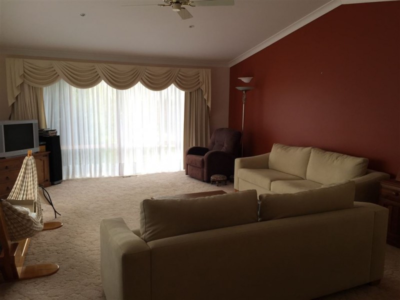 6 Grenville Court, Berwick VIC 3806