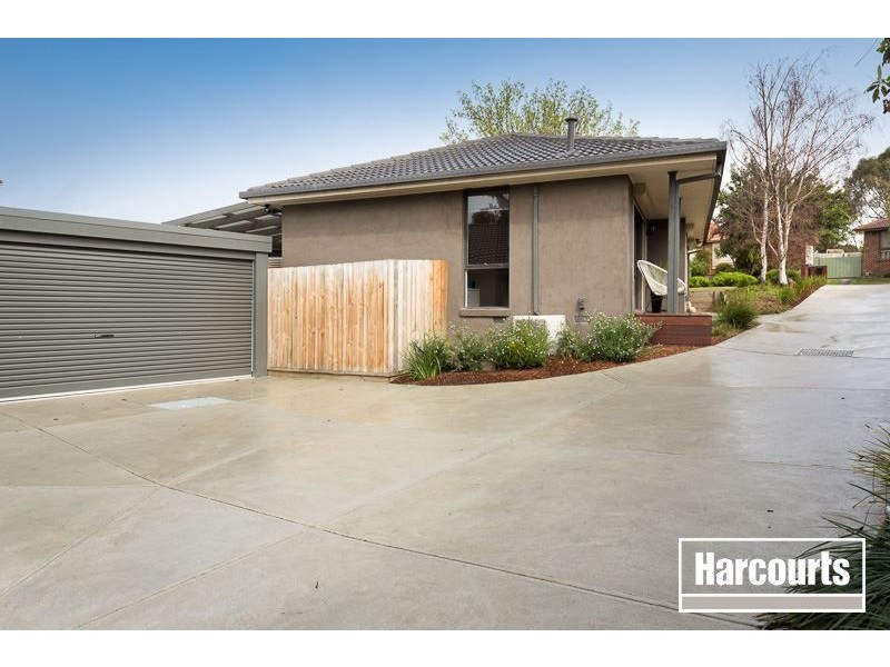 34 Blackwood Drive, Narre Warren VIC 3805