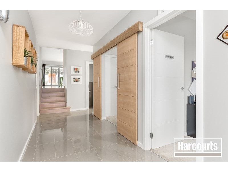 4 Eaglehawk Drive, Berwick VIC 3806