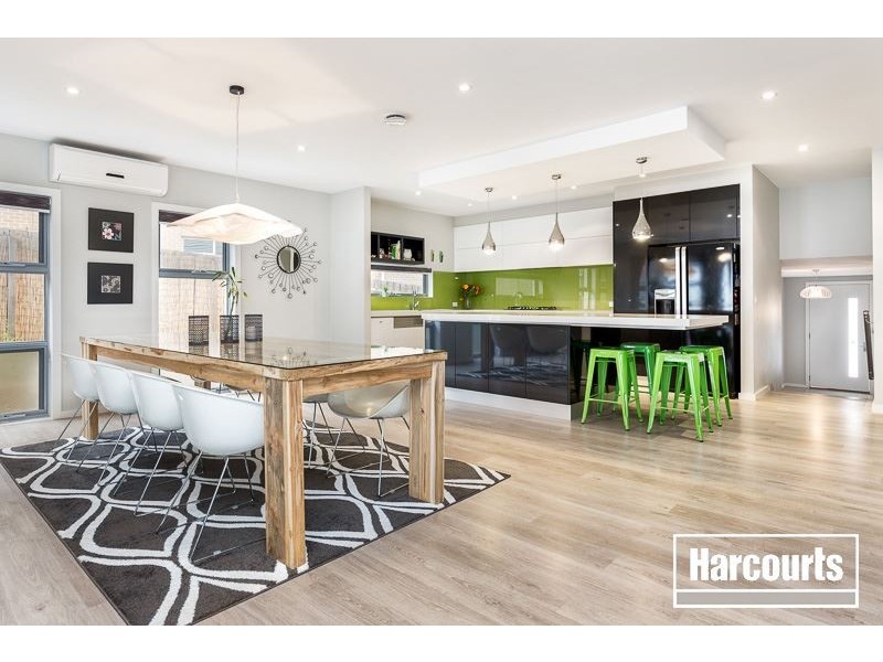 4 Eaglehawk Drive, Berwick VIC 3806