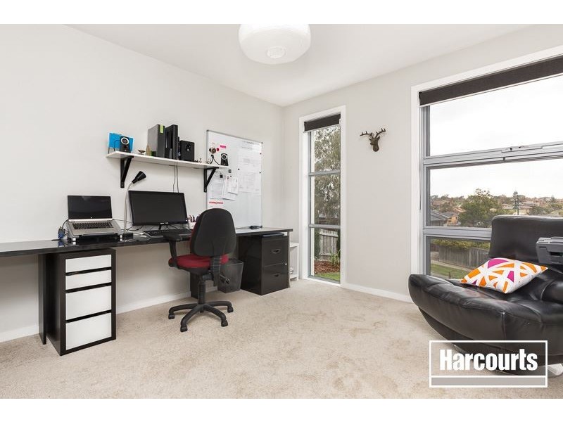 4 Eaglehawk Drive, Berwick VIC 3806