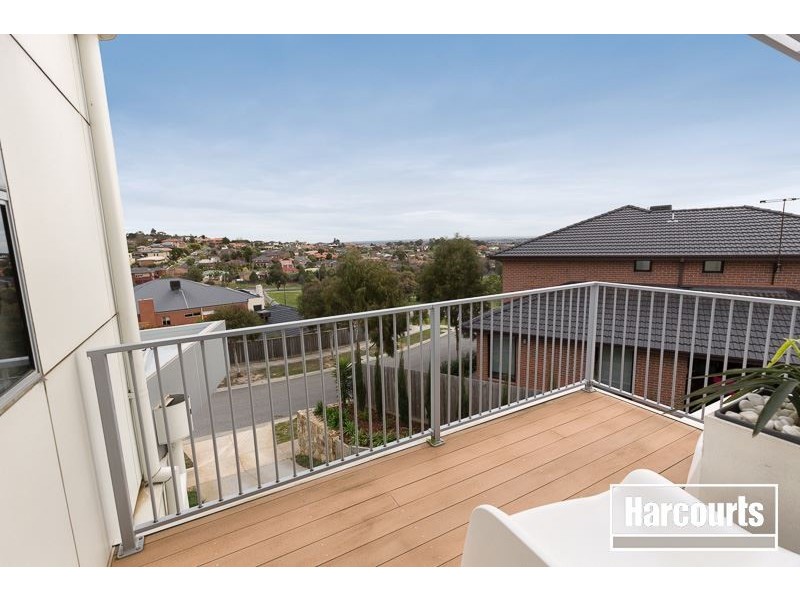 4 Eaglehawk Drive, Berwick VIC 3806