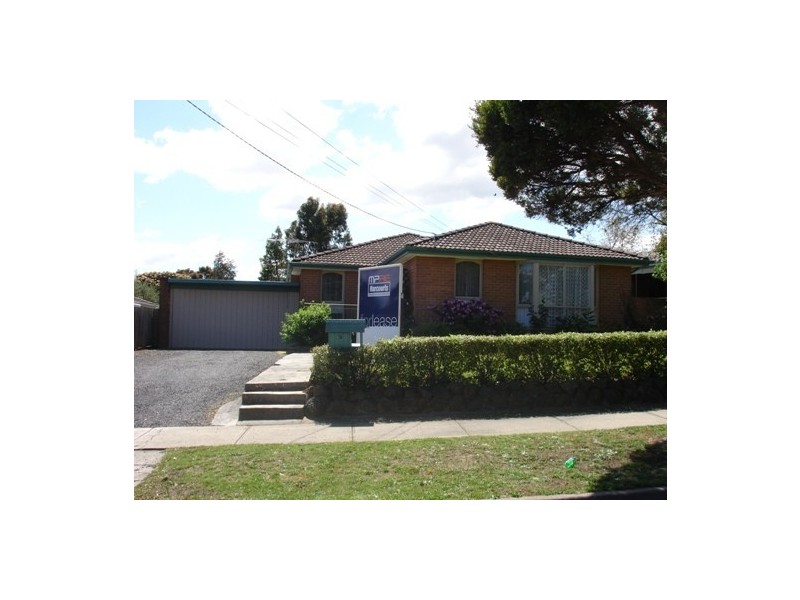 55 Sweeney Drive, Narre Warren VIC 3805