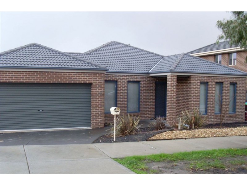 3 Alexia Drive, Berwick VIC 3806