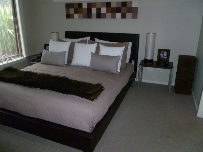 1 Alexia Drive, Berwick VIC 3806