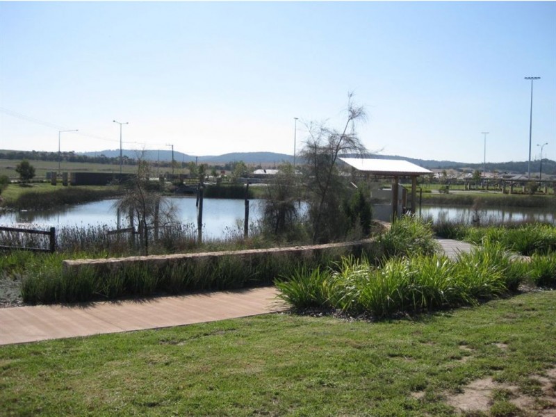 54 The Parkway, Pakenham VIC 3810