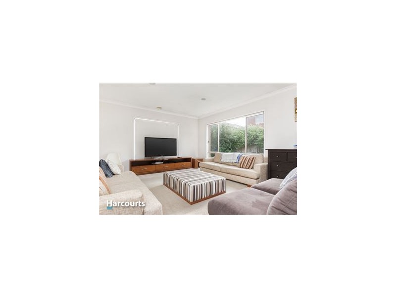 7 Leisurewood Drive, Berwick VIC 3806