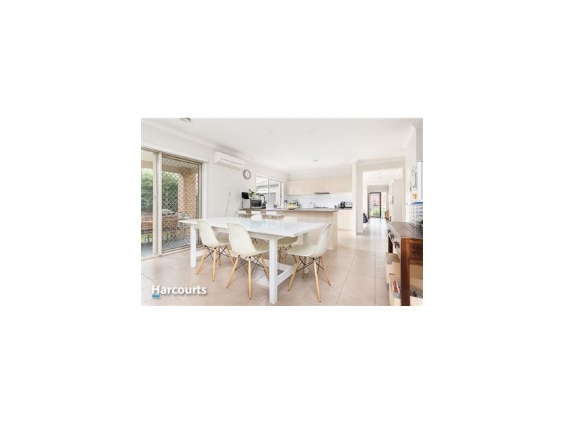 7 Leisurewood Drive, Berwick VIC 3806