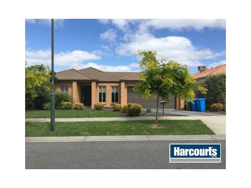 7 Stanhope Avenue, Berwick VIC 3806