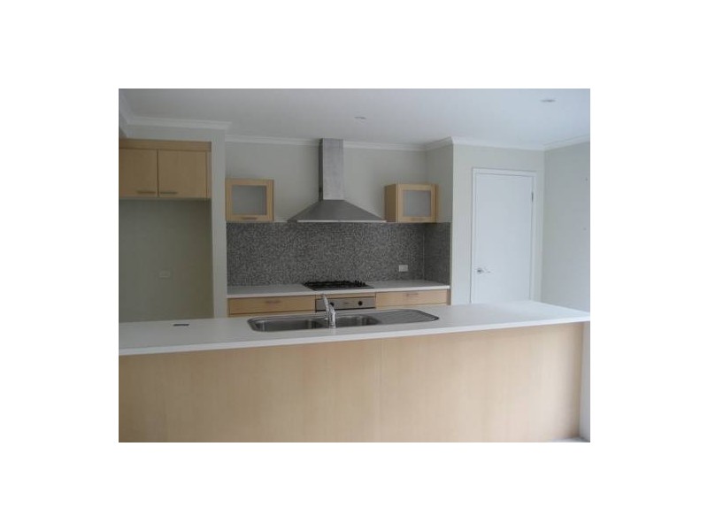 3 Tyrone Avenue, Pakenham VIC 3810