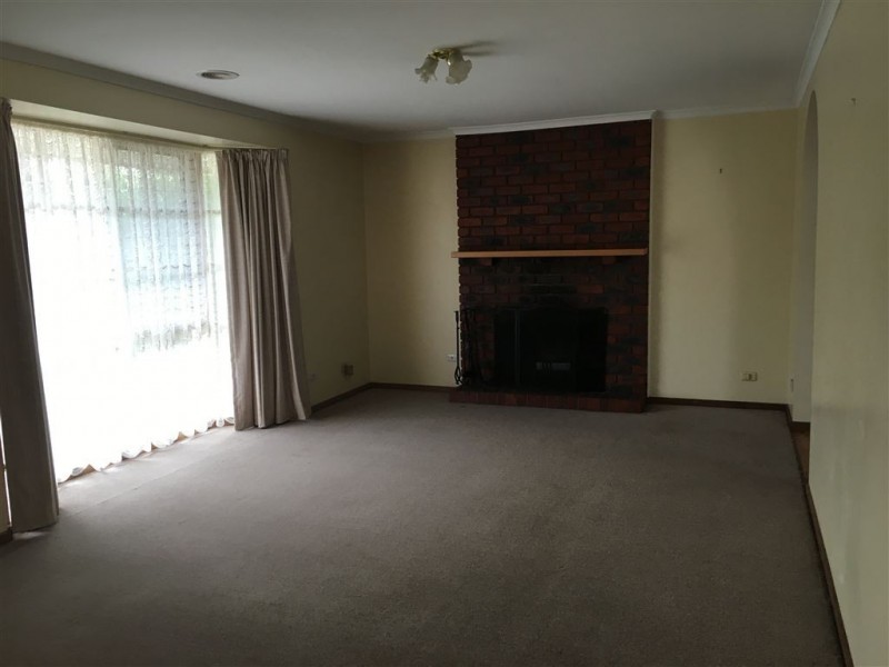 2 Cathie Court, Narre Warren VIC 3805