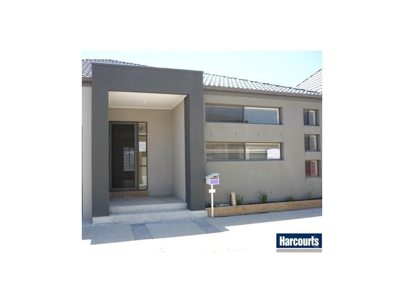 7 Dealbata Lane, Pakenham VIC 3810