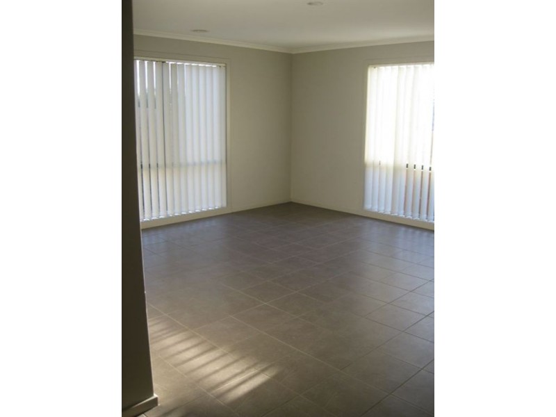 13 Cindy Court, Berwick VIC 3806