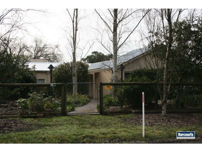 11 Leadbetter Road, Beaconsfield Upper VIC 3808