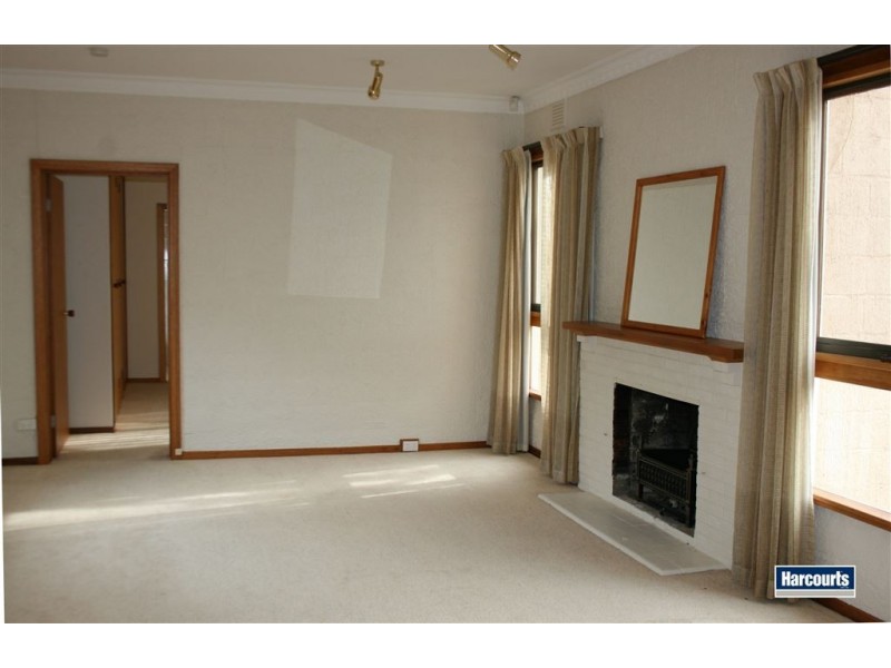 11 Leadbetter Road, Beaconsfield Upper VIC 3808