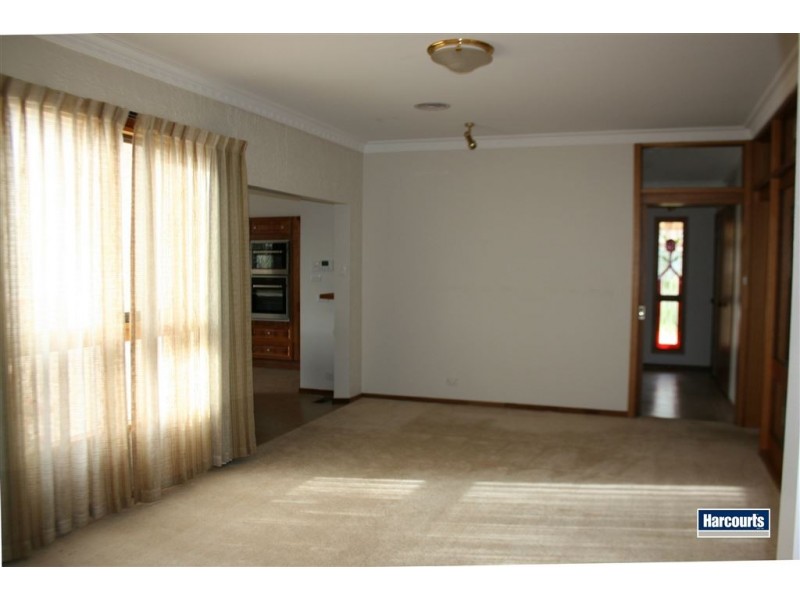 11 Leadbetter Road, Beaconsfield Upper VIC 3808