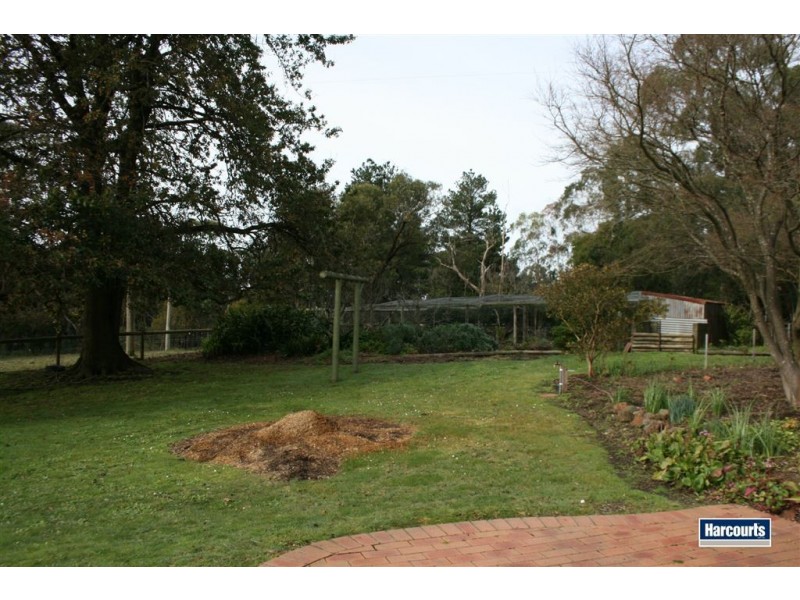 11 Leadbetter Road, Beaconsfield Upper VIC 3808