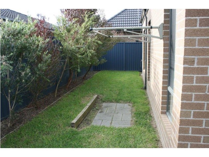 4 Sepal Lane, Pakenham VIC 3810