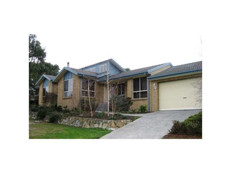 16 Wanderer Court, Berwick VIC 3806