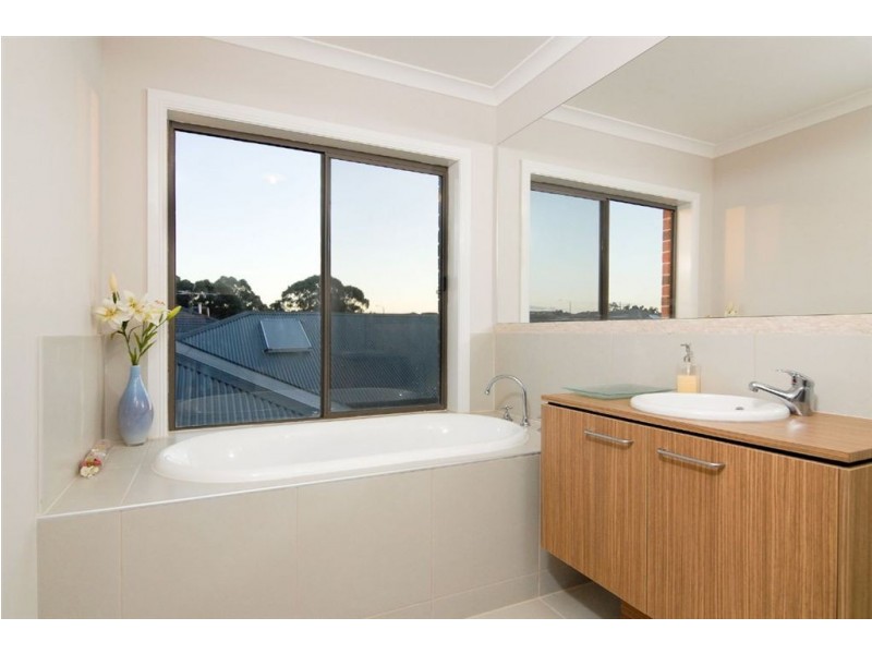 3 Rivette Way, Sandhurst VIC 3977