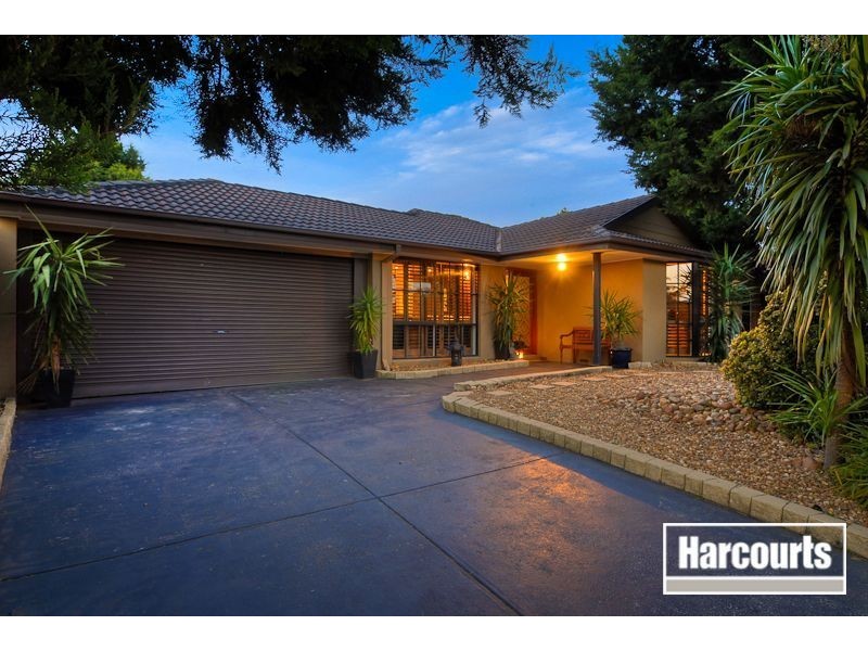 11 Hellenic Court, Carrum Downs VIC 3201
