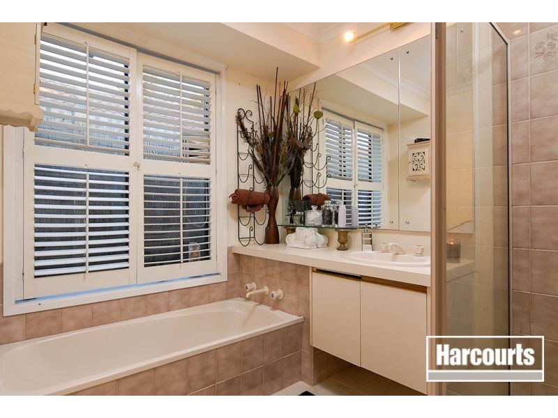 11 Hellenic Court, Carrum Downs VIC 3201