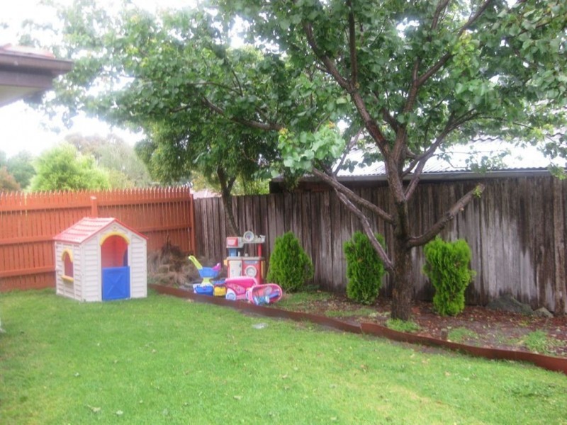 79 Sandfield Drive, Carrum Downs VIC 3201